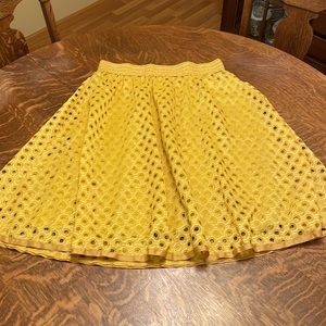 XL mustard a-line skirt.
